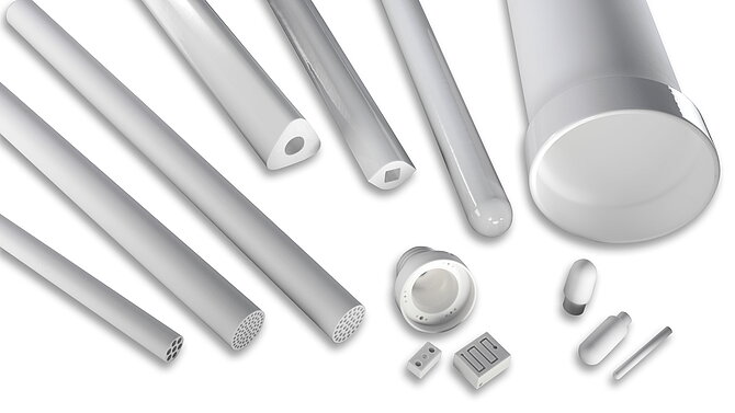 Verschiedene keramische Rohre und Röhrchen